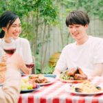 人見知りでも婚活に成功する方法は？ 理想の相手に巡り合うコツを伝授！